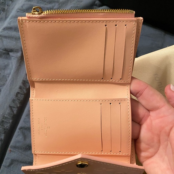 Louie Louie  Blush Pink Embossed Wallet - Picture 4 of 4